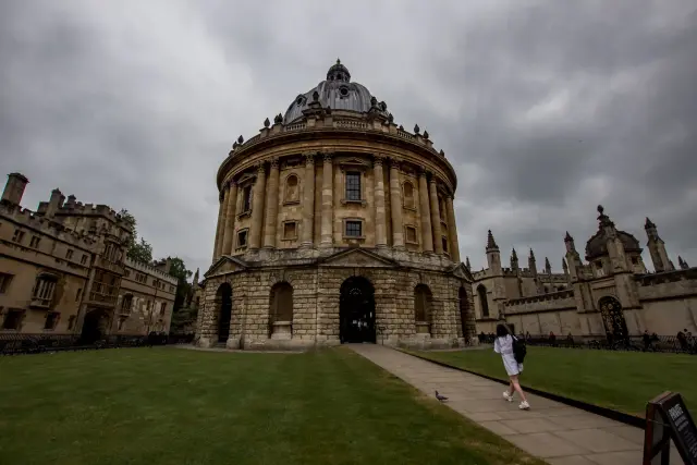Thư viện Radcliffe Camera tại Oxford, Anh