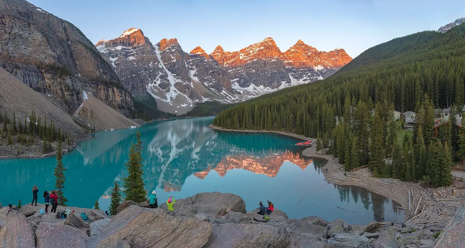 Cảnh quan tiêu biểu tại Canada
