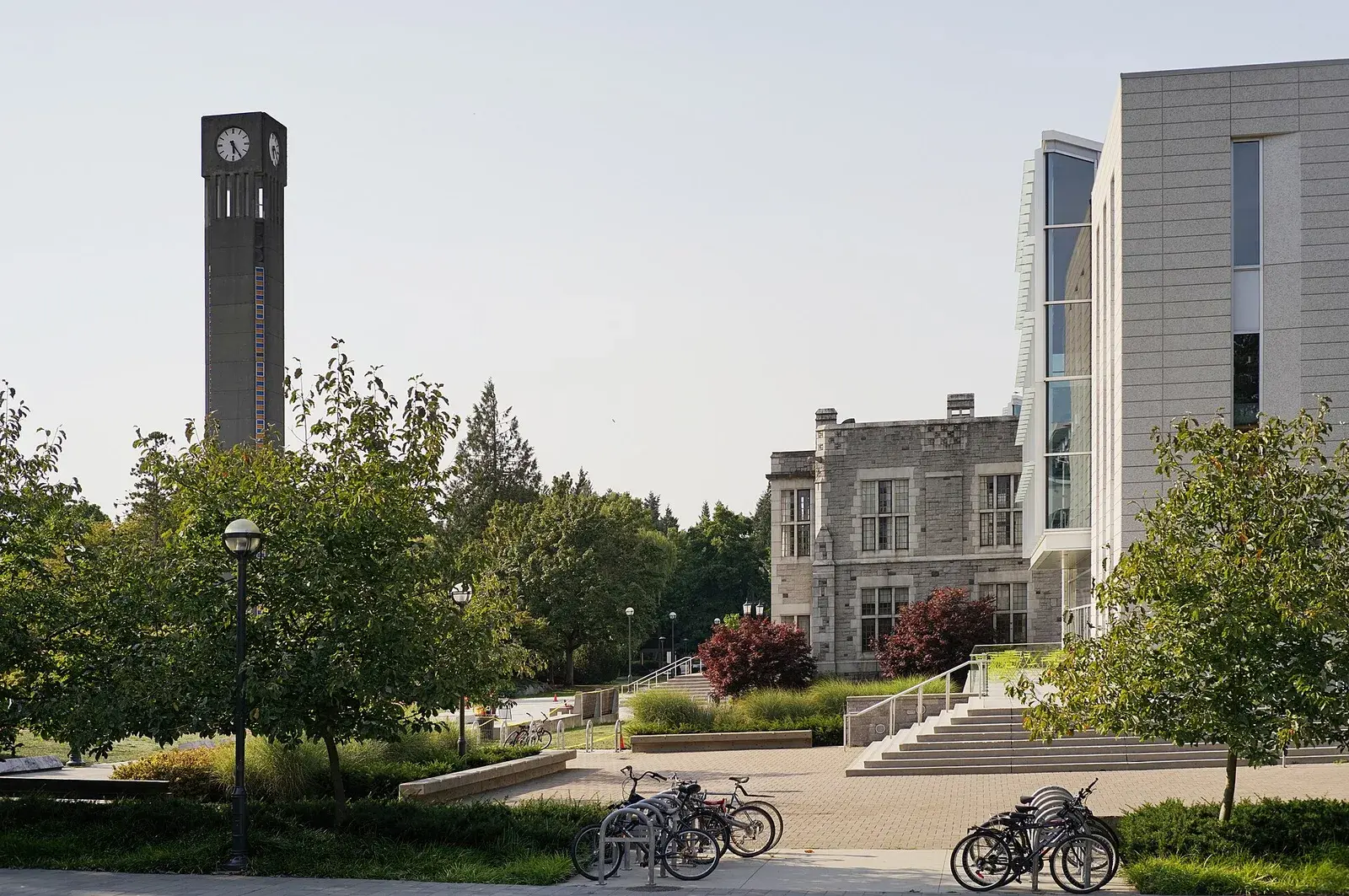 Khuôn viên ĐH British Columbia (UBC)