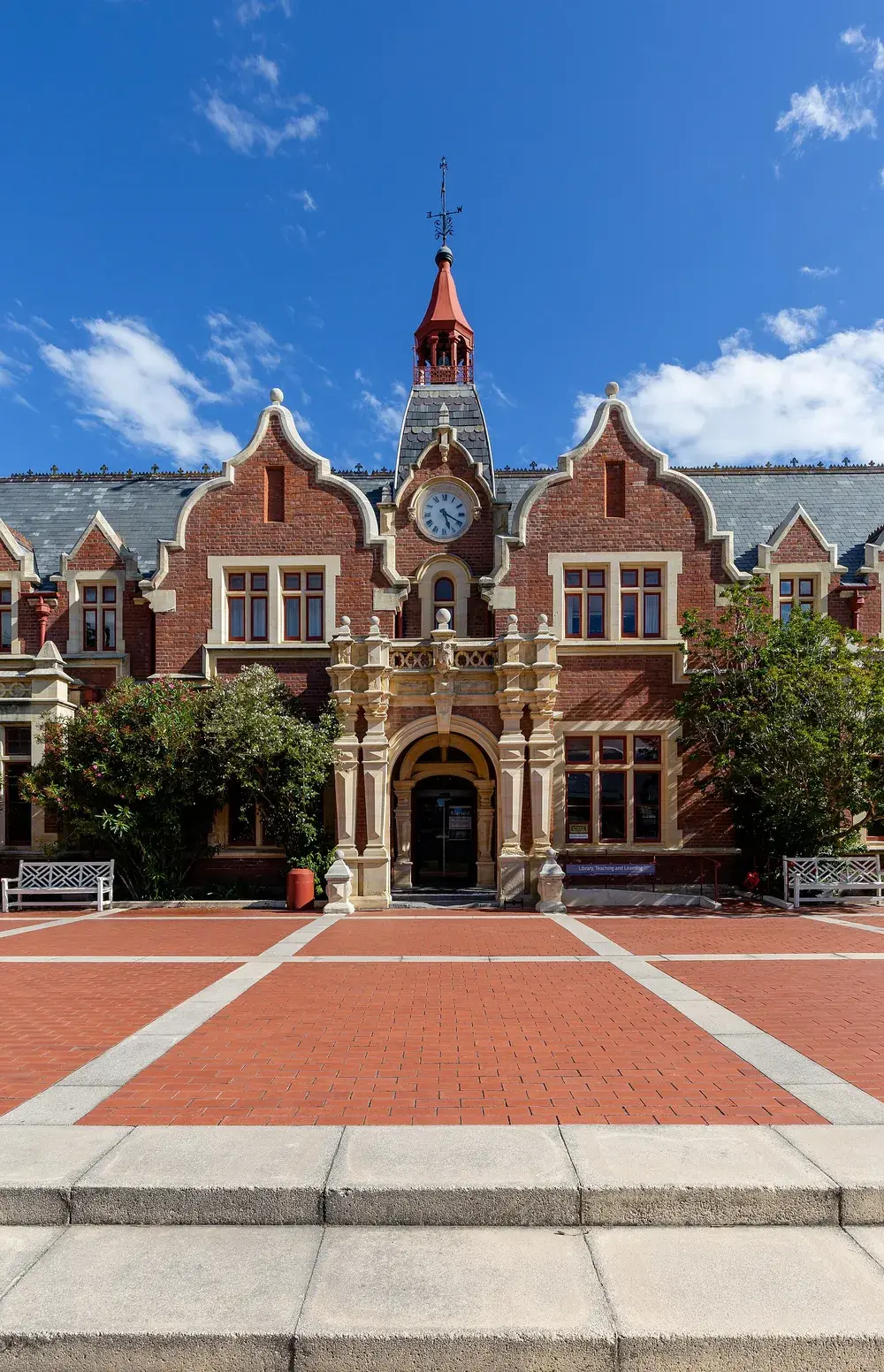 Khuôn viên Lincoln University