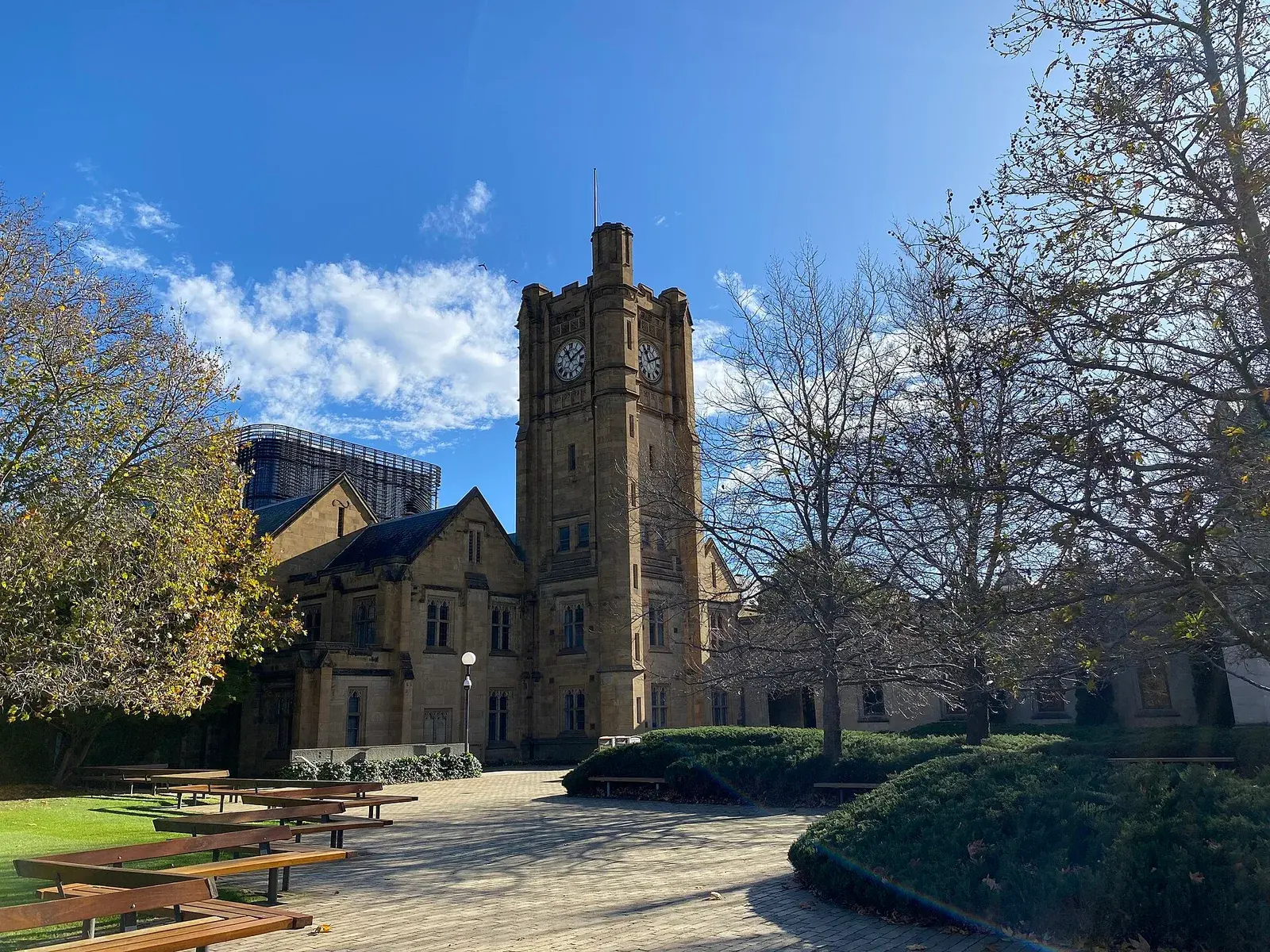 Khuôn viên ĐH Melbourne
