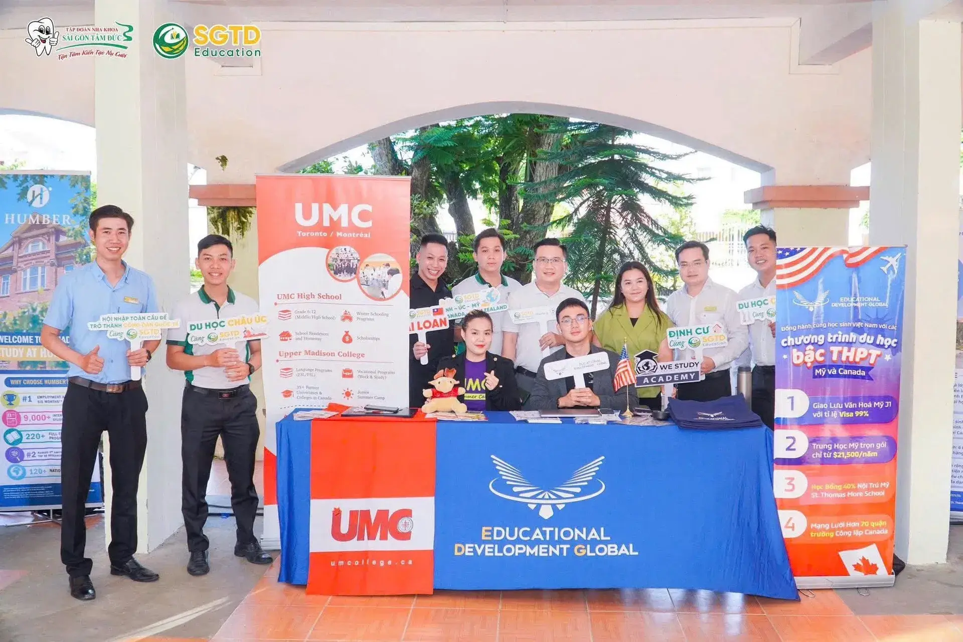 Chuẩn bị cho chương trình gặp gỡ học sinh