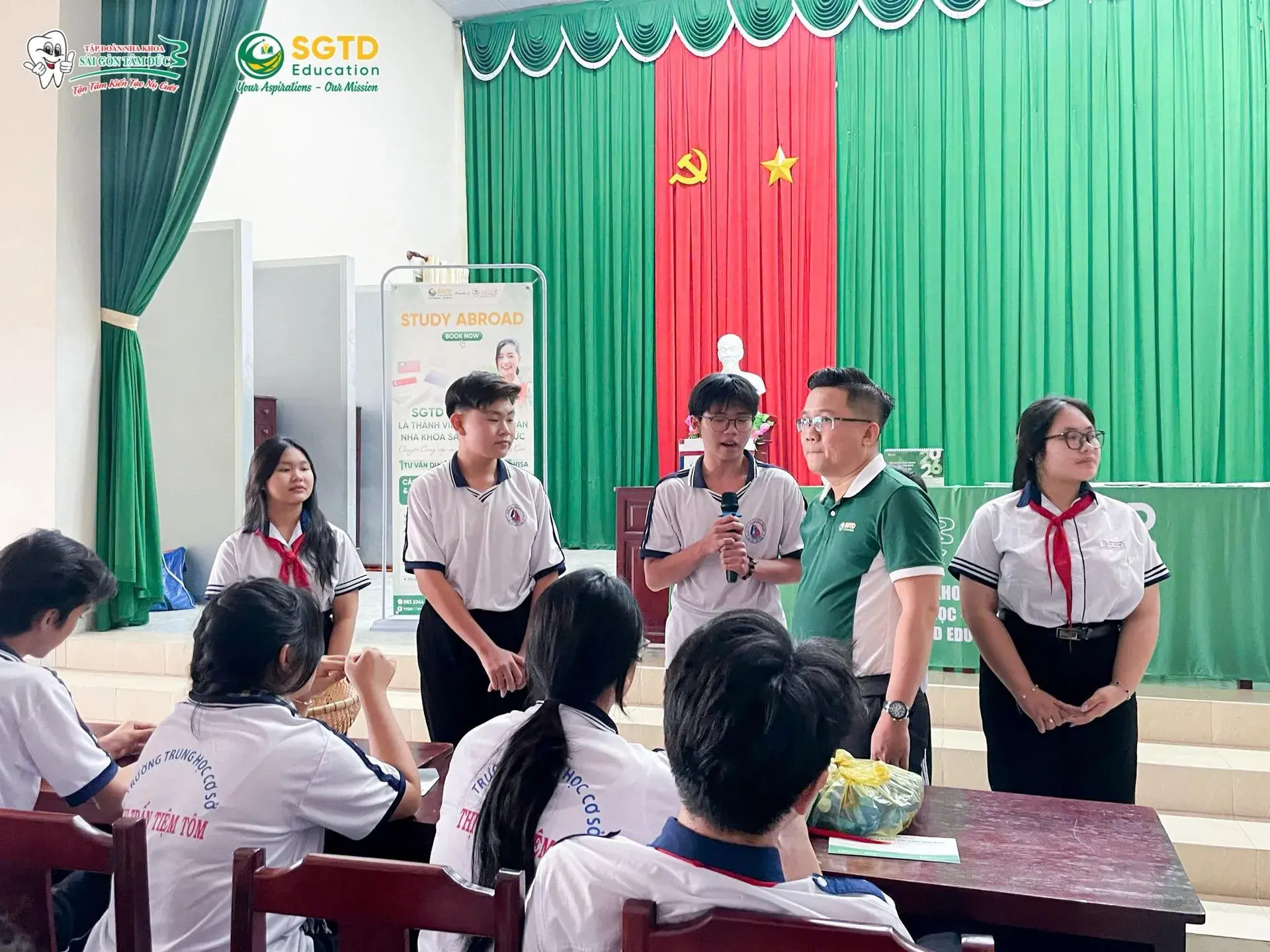 Chia sẻ về du học bậc phổ thông tại các quốc gia