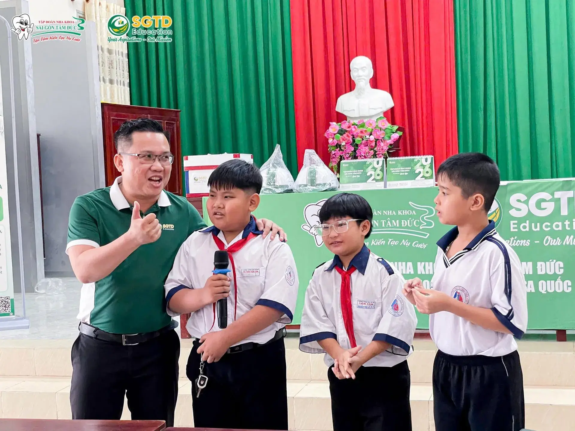 Hướng dẫn chăm sóc răng miệng cho học sinh