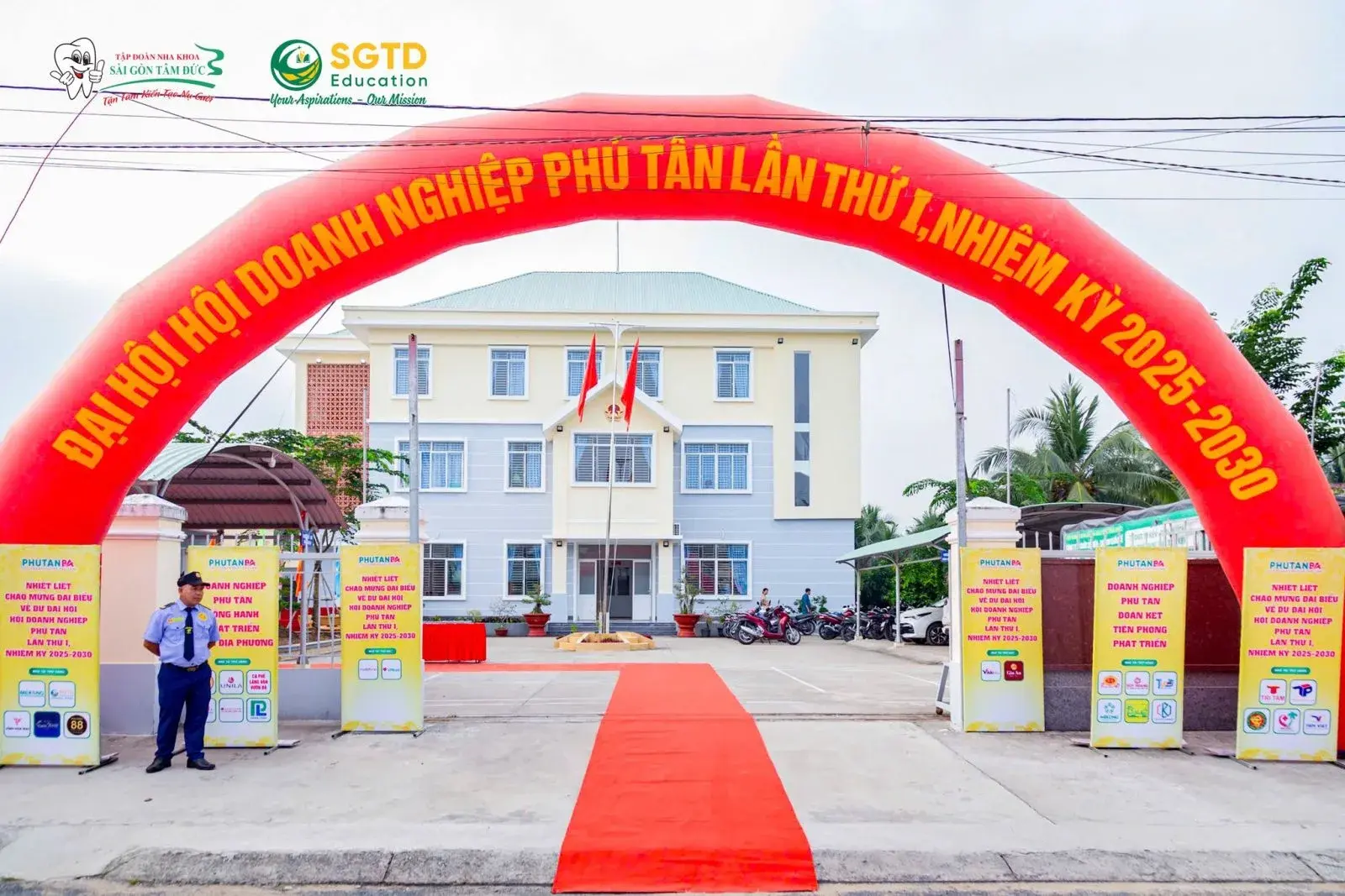 Đại Hội Hội Doanh Nghiệp Phú Tân Lần Thứ I, Nhiệm Kỳ 2025–2030 – SGTD Education Tài Trợ Vàng