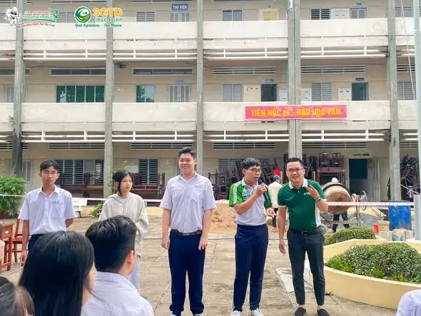 Buổi Hướng Nghiệp tại Trường THPT Nguyễn Đình Chiểu