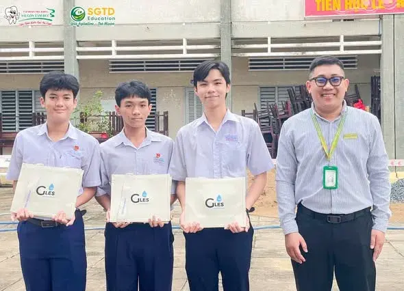 Phần chia sẻ mở đầu của đội ngũ SGTD Education