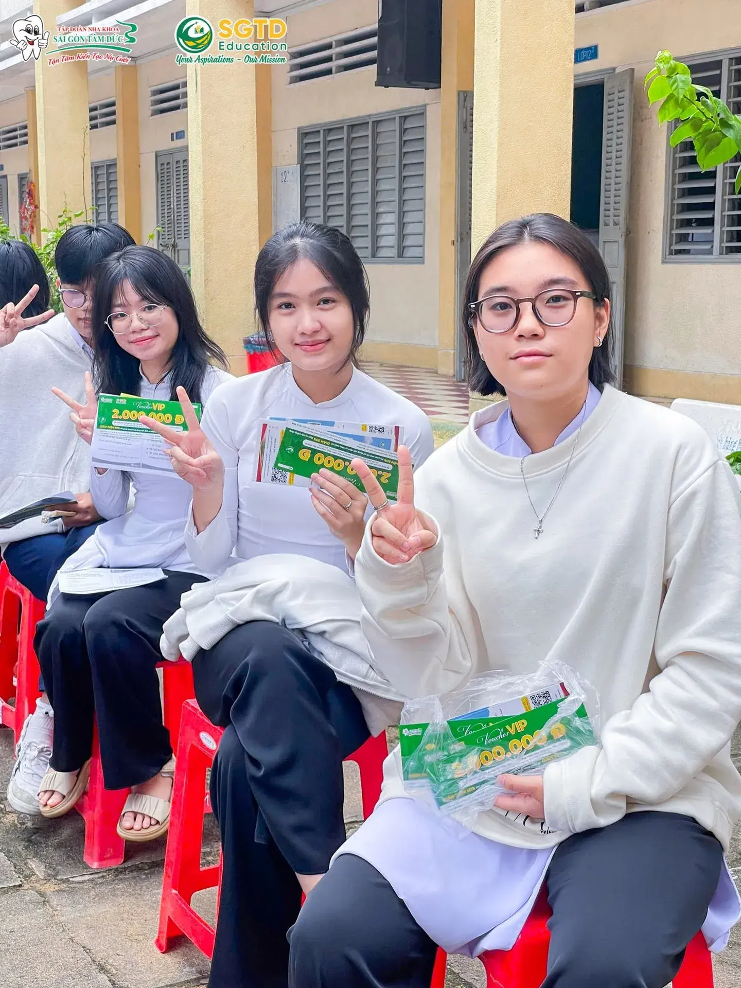 Buổi hướng nghiệp sáng 22/11/2025 tại sân trường