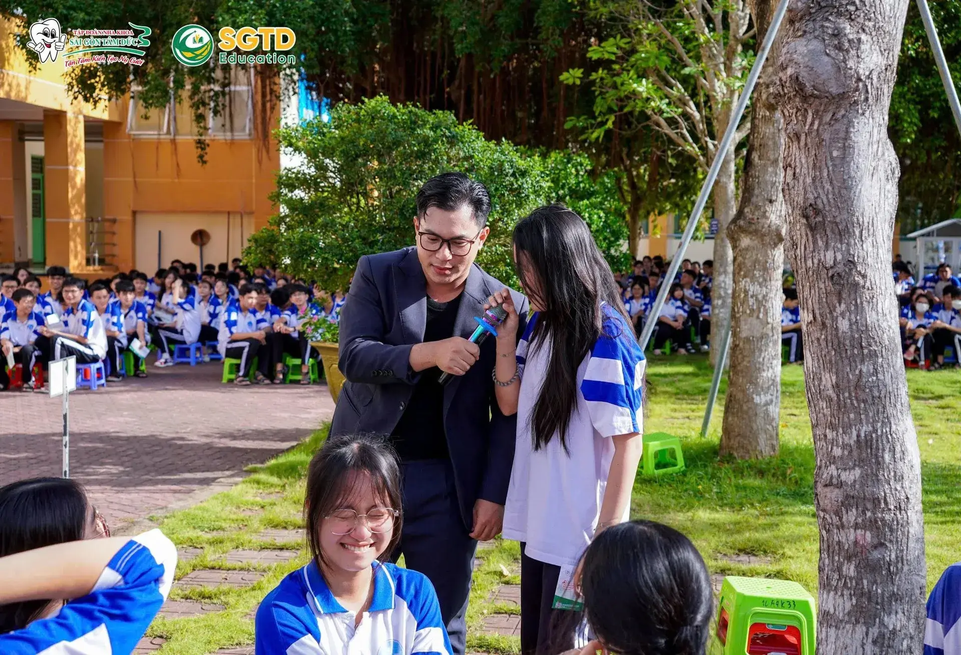 Mini game và hoạt động check-in nhận quà
