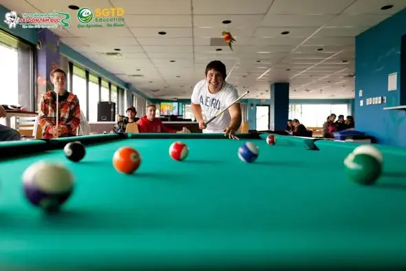 Đời sống sinh viên trong khuôn viên trường