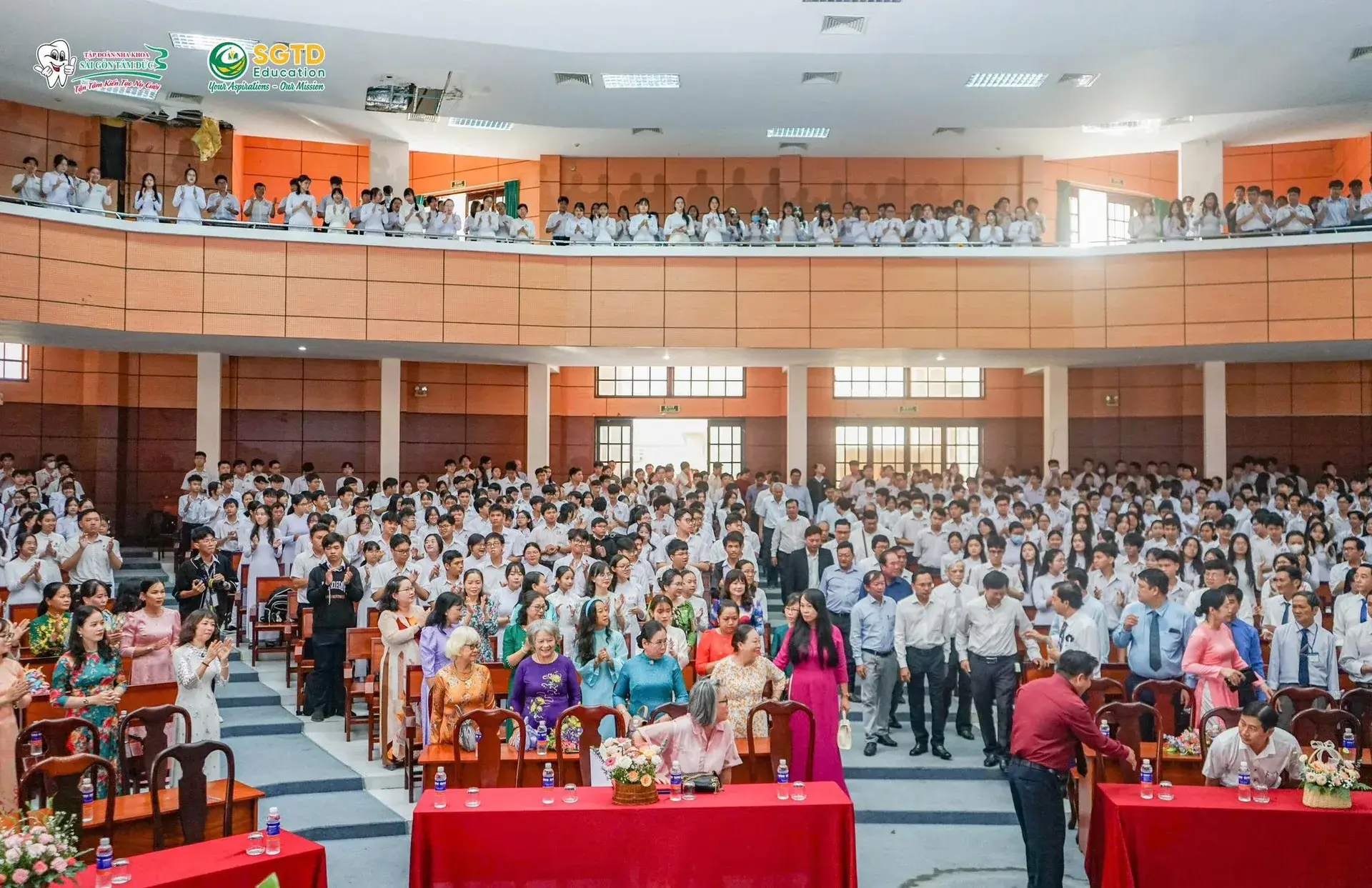 SGTD Education tri ân Quý Thầy Cô Trường THPT Chuyên Bến Tre nhân Ngày Nhà giáo 20/11