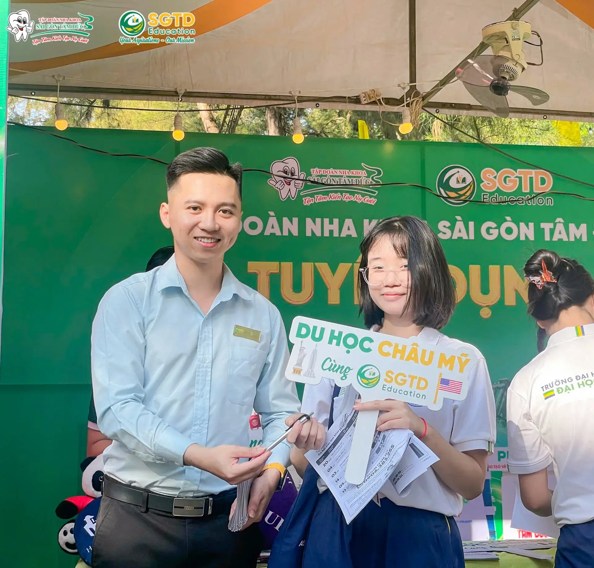 SGTD Education hướng dẫn sinh viên về chương trình học bổng và định cư quốc tế