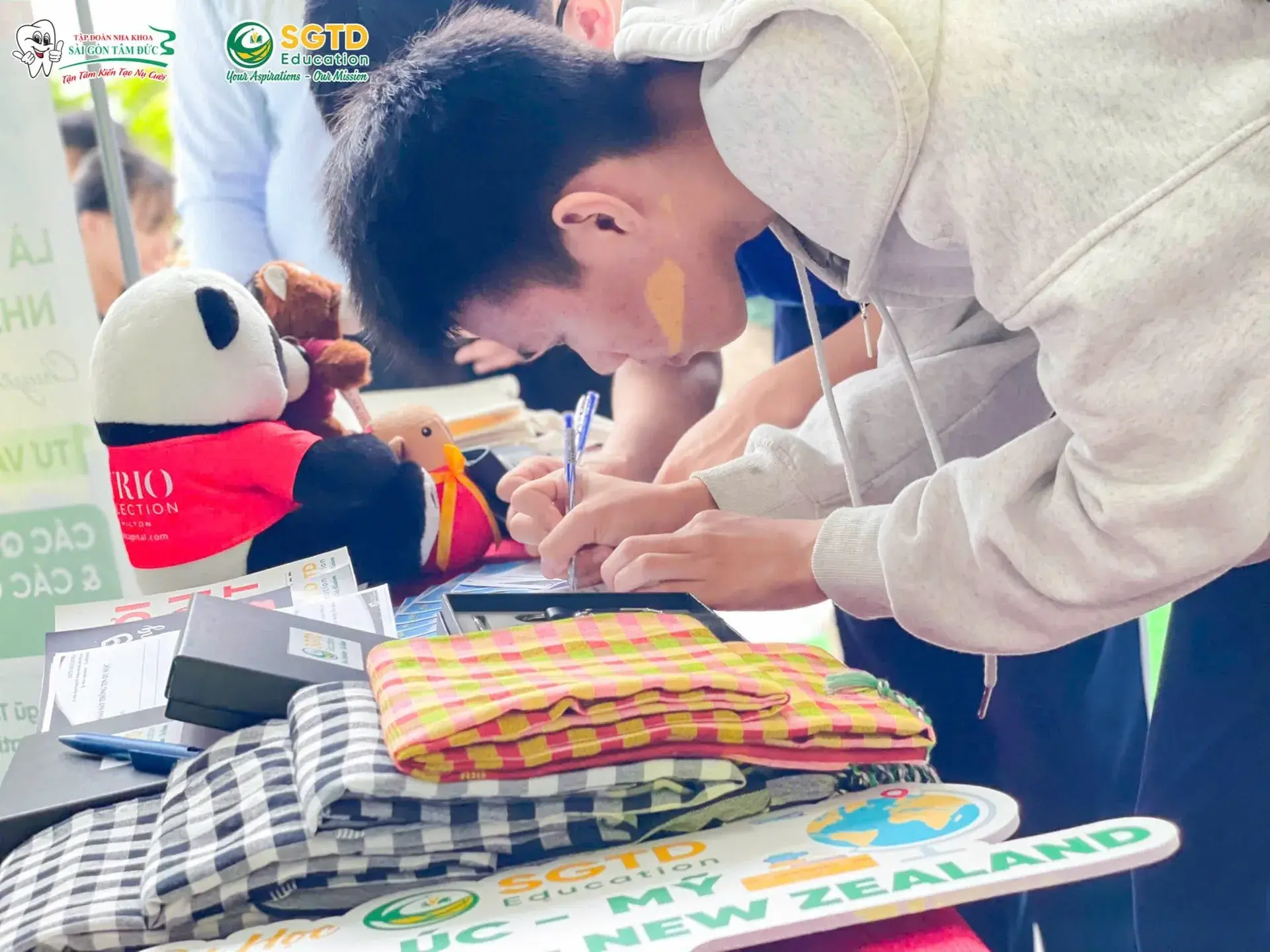 Phần trình diễn văn nghệ của sinh viên