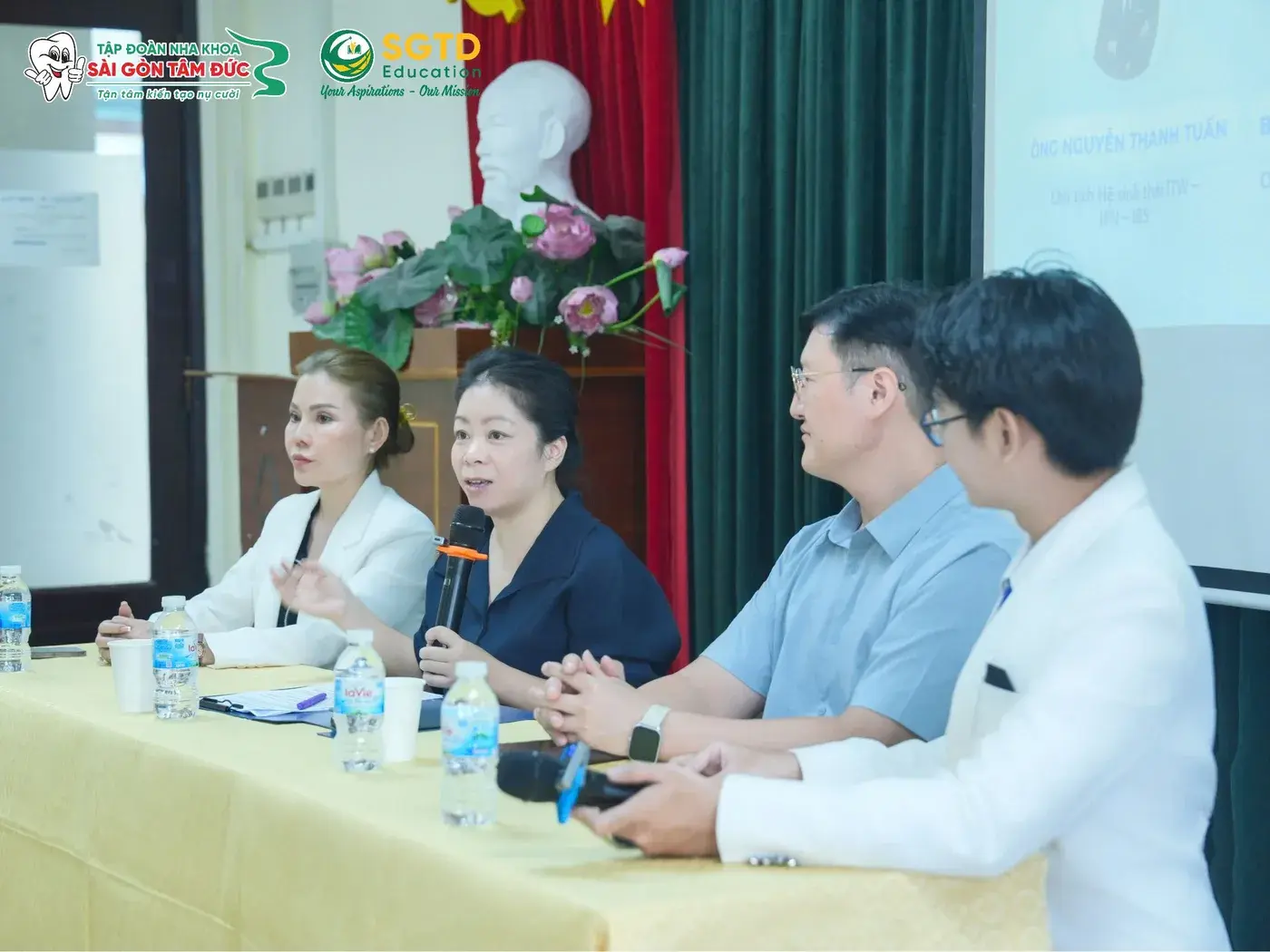 Khách mời chia sẻ tại phần toạ đàm của Hội thảo Du học Hàn Quốc GO! KOREA 2026