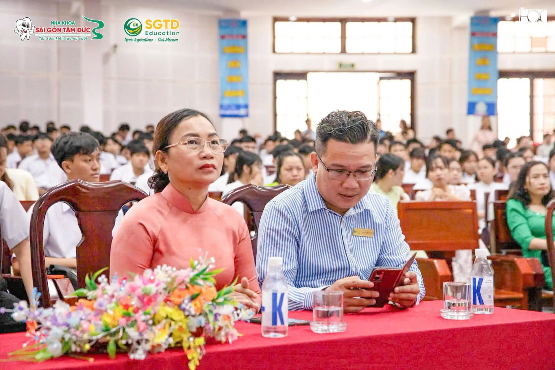 Không khí lễ khai giảng tại Trường THPT Chuyên Bến Tre
