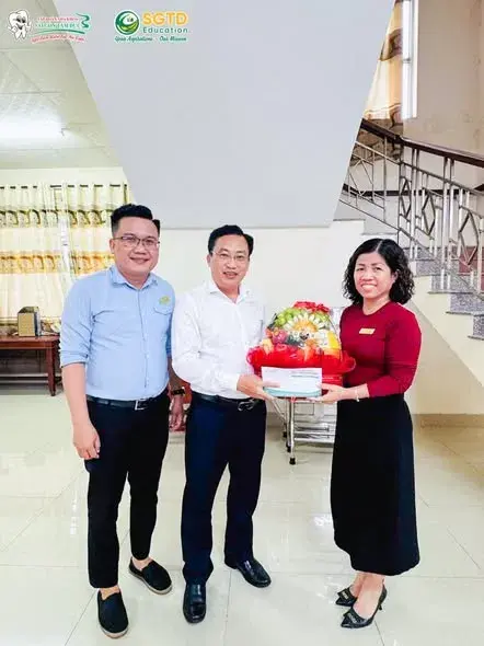 Buổi làm việc với lãnh đạo chính quyền xã