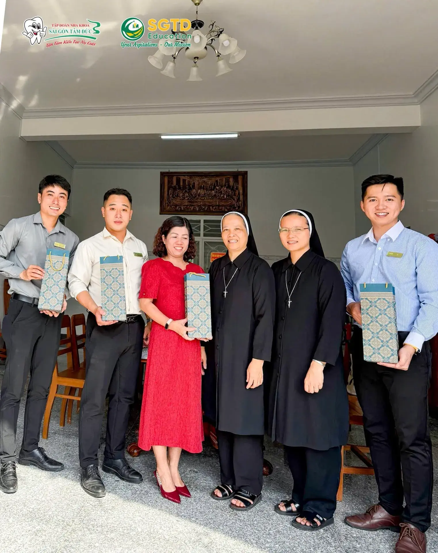 Buổi gặp gỡ tuy ngắn nhưng chân thành