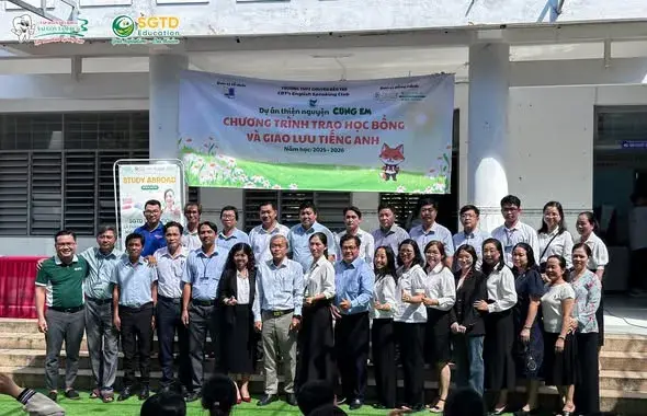 Học sinh Trường THCS Phạm Viết Chánh tham gia chương trình