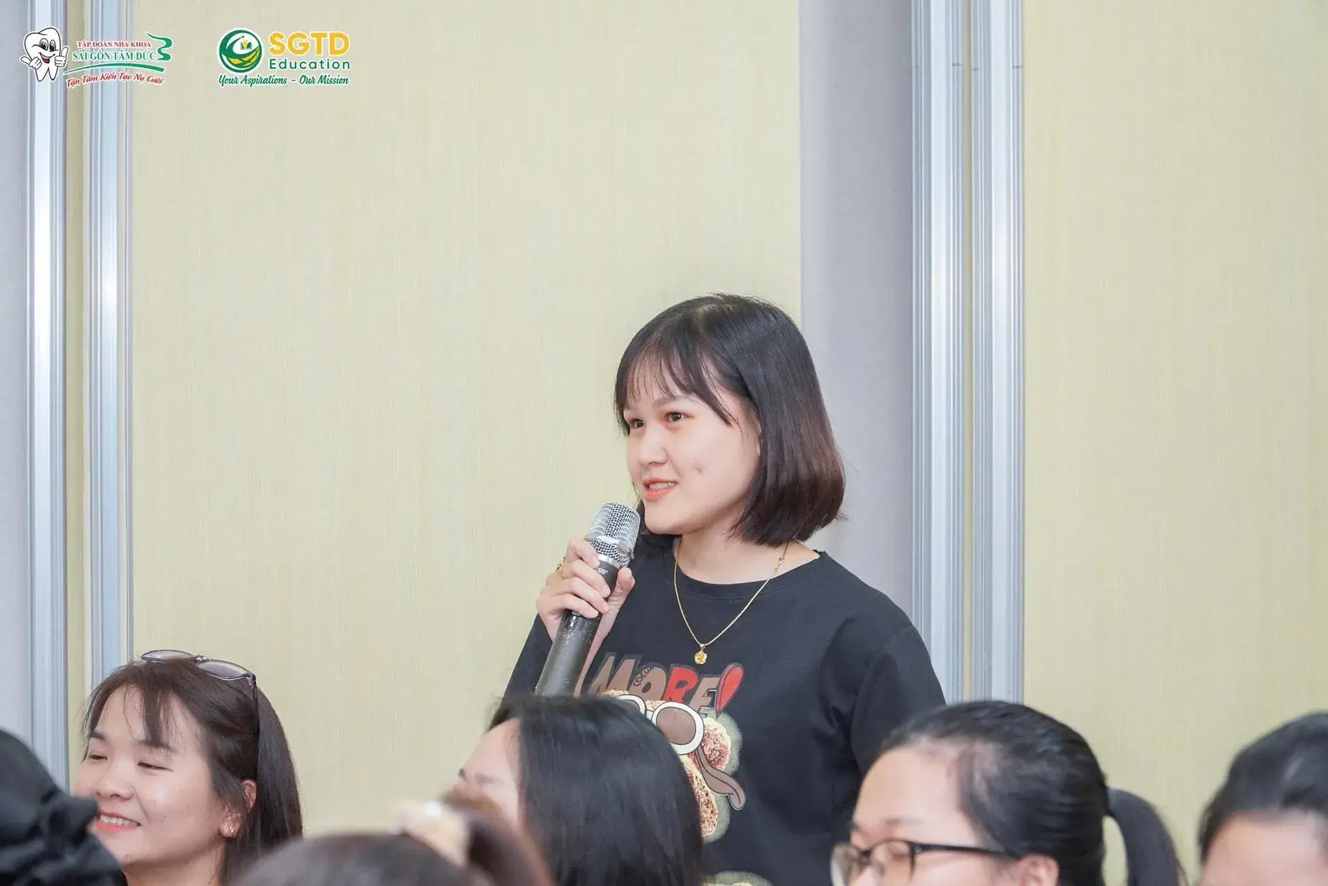 Chương trình thu hút đông đảo học sinh tham dự