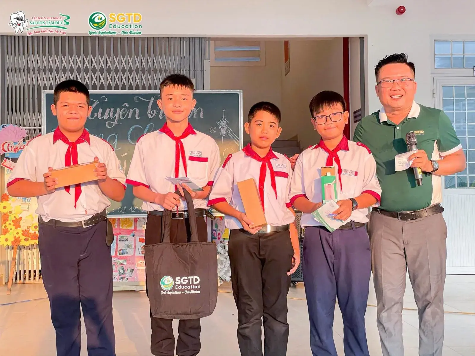 Tháng 12 – SGTD Education Lan Toả Giá Trị Giáo Dục Tại Trường THCS Ba Tri