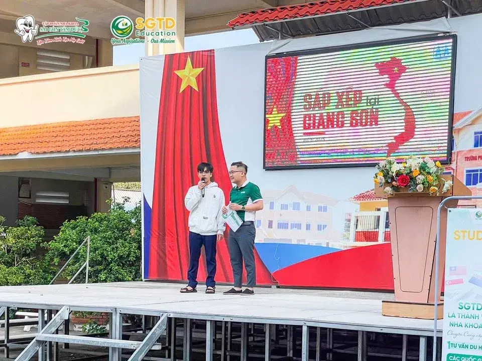 Giới thiệu chương trình Du học Hè và Tết 2026