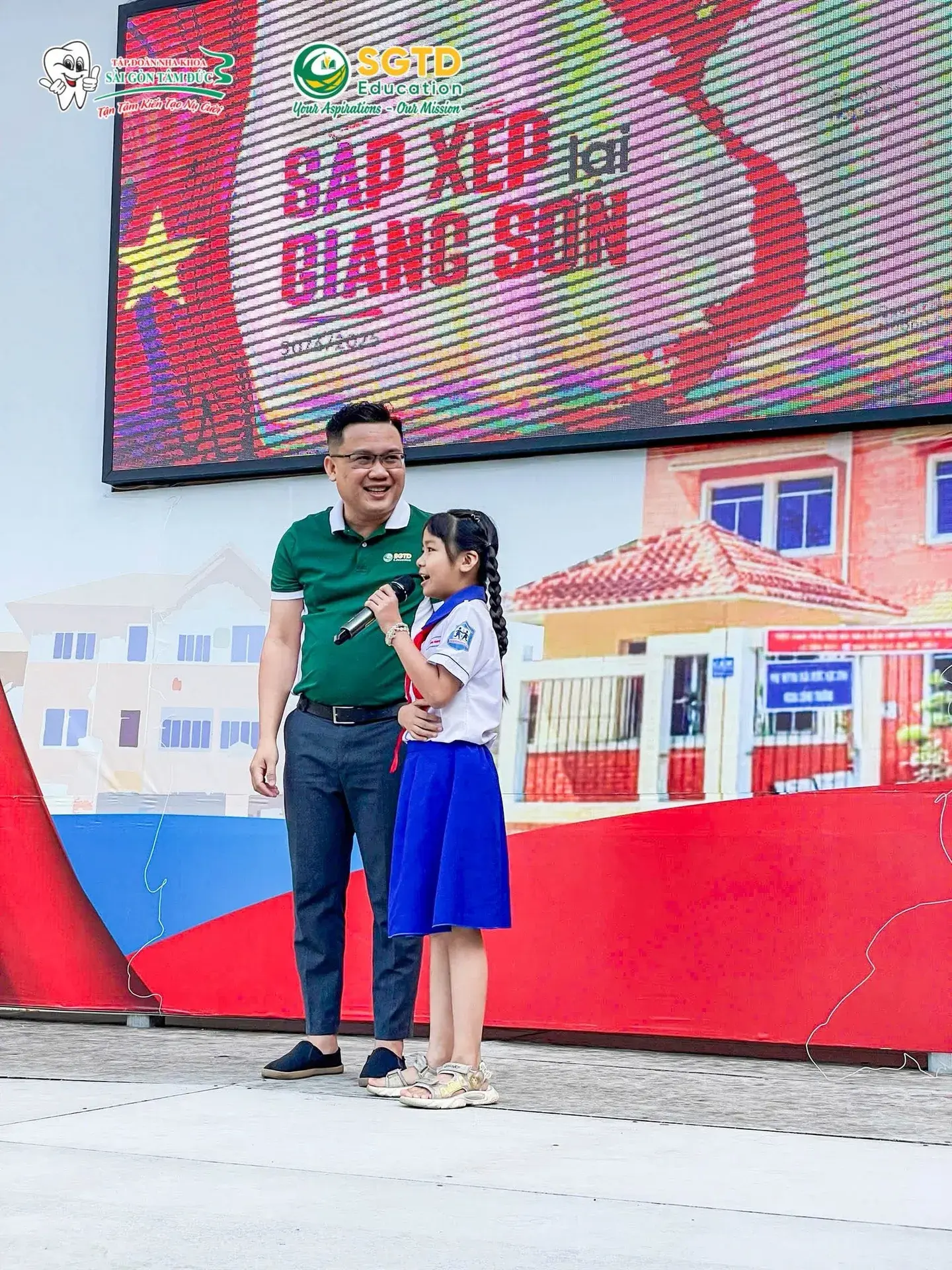 Học sinh đặt câu hỏi ngay tại chỗ