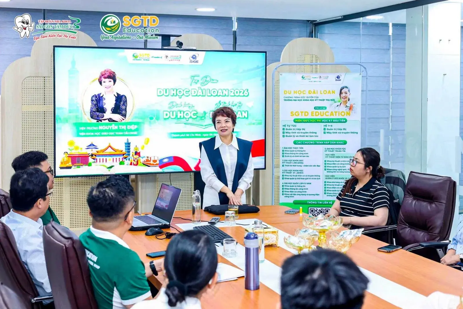 Không khí sôi nổi buổi toạ đàm du học Đài Loan