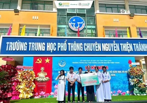Lễ kỷ niệm 80 năm ngành Giáo dục và khai giảng năm học mới